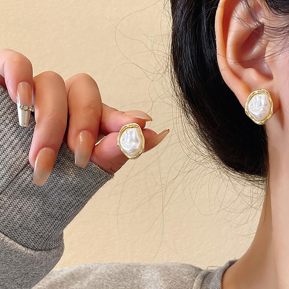 New! Pearl Gold Plated Button Earrings (2010)